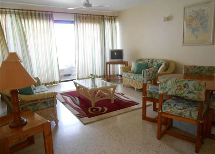 Aparthotel Tower Cloisters Montego Bay
